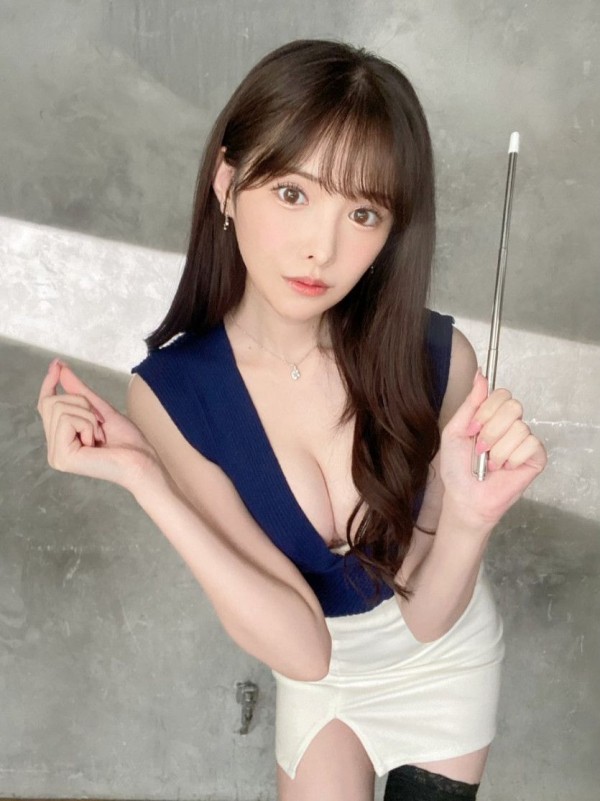 몸매랑 얼굴이 ㅗㅜㅑ..